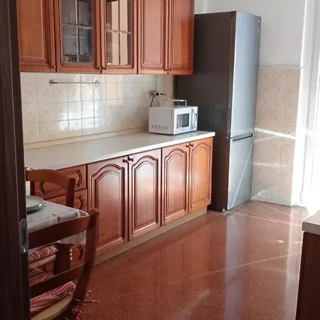 Mora Mora Apartment Genoa